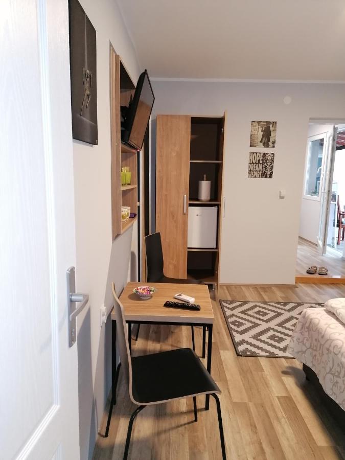 Sombor 19 Central Apartment Luaran gambar