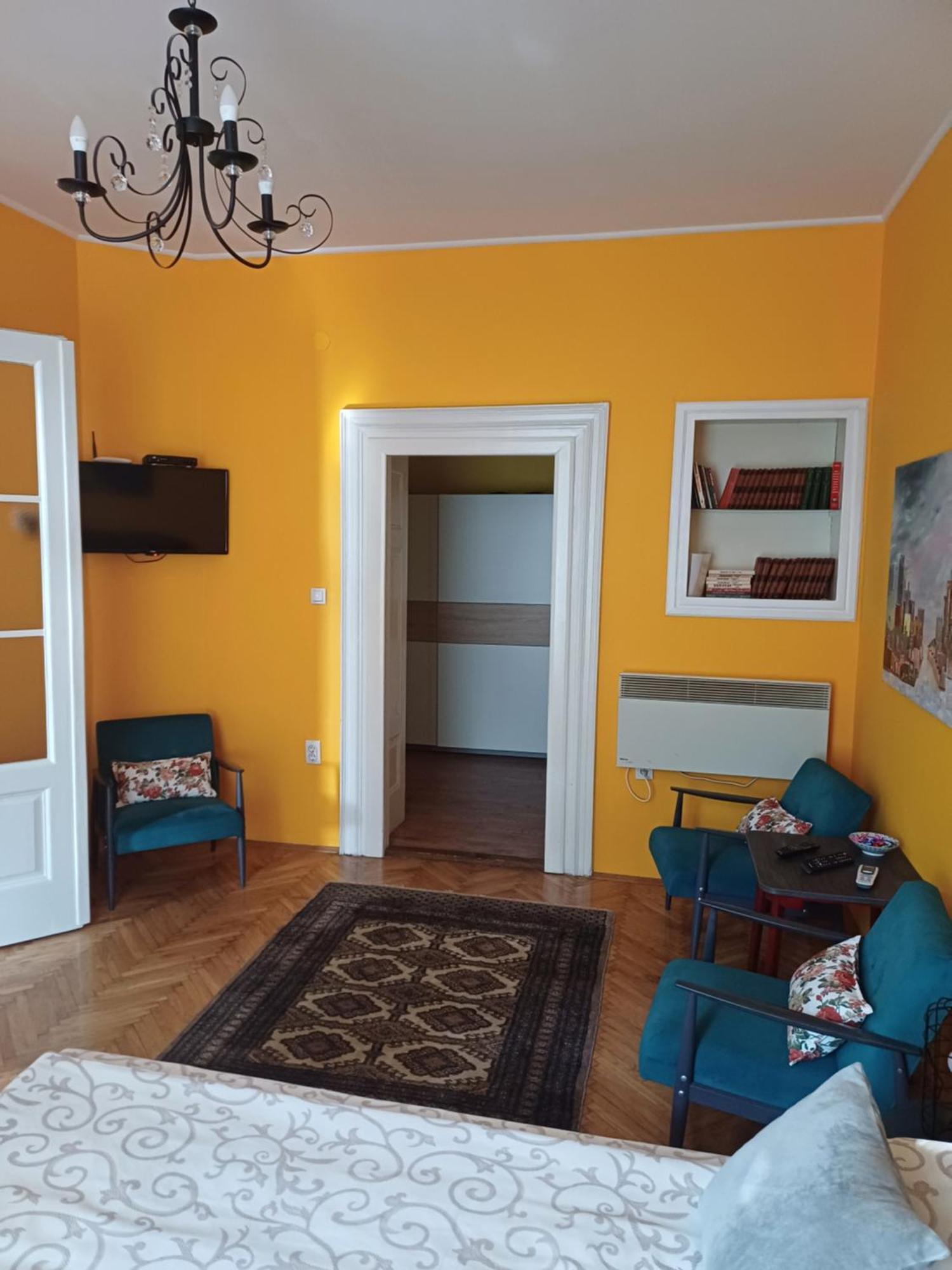 Sombor 19 Central Apartment Luaran gambar