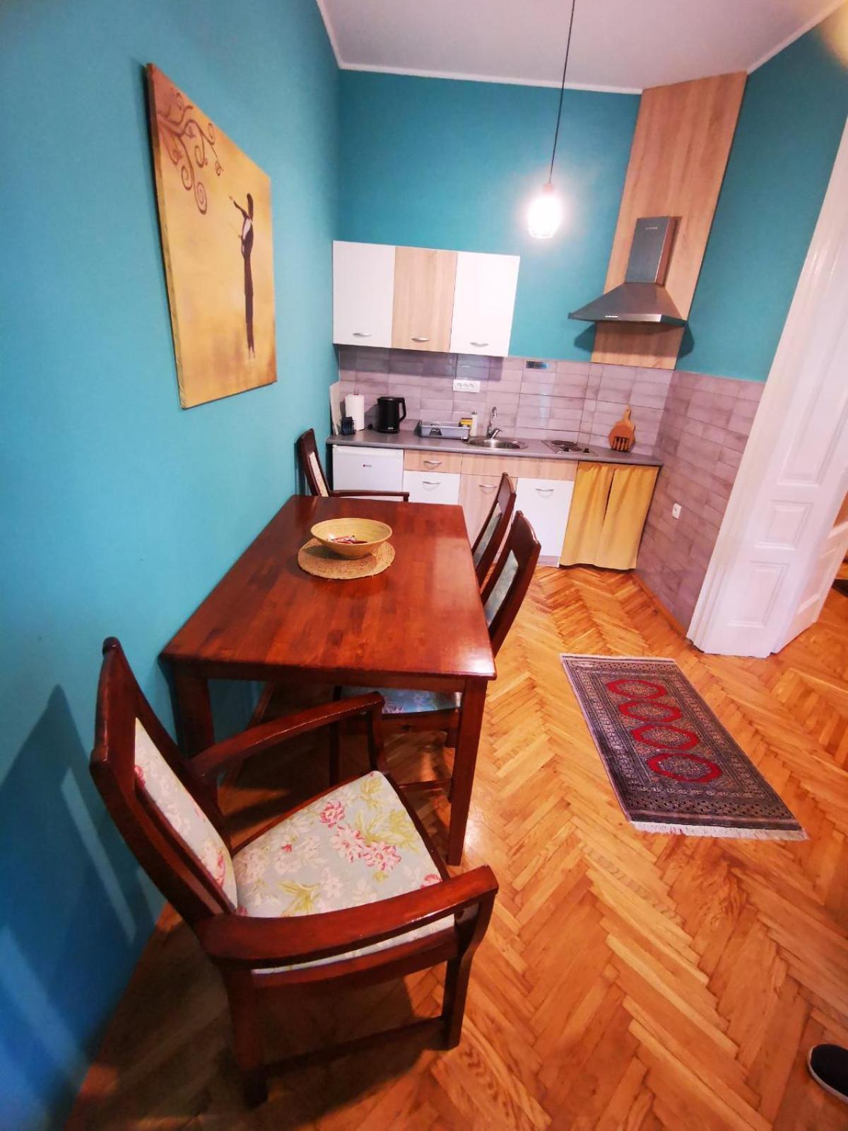 Sombor 19 Central Apartment Luaran gambar
